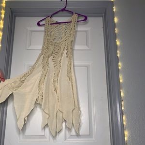 Crocheted Earthbound Top